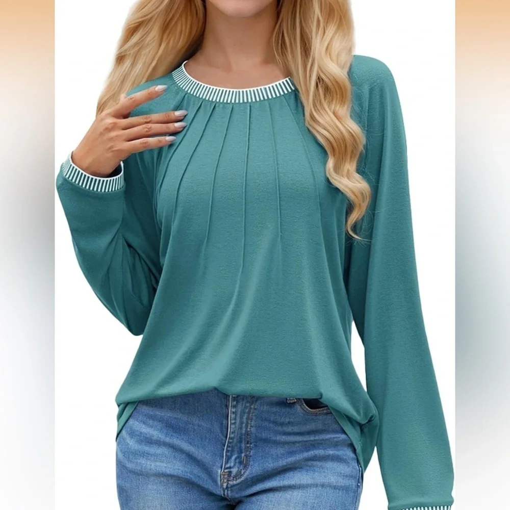 Teal Long Sleeve Women's Top NWOT Size Small